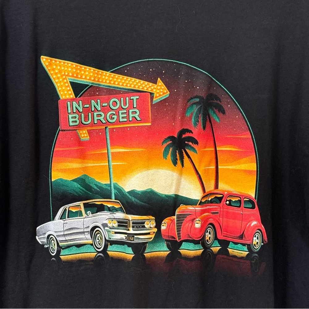In-N-Out Burger California Graphic T-shirt black XL